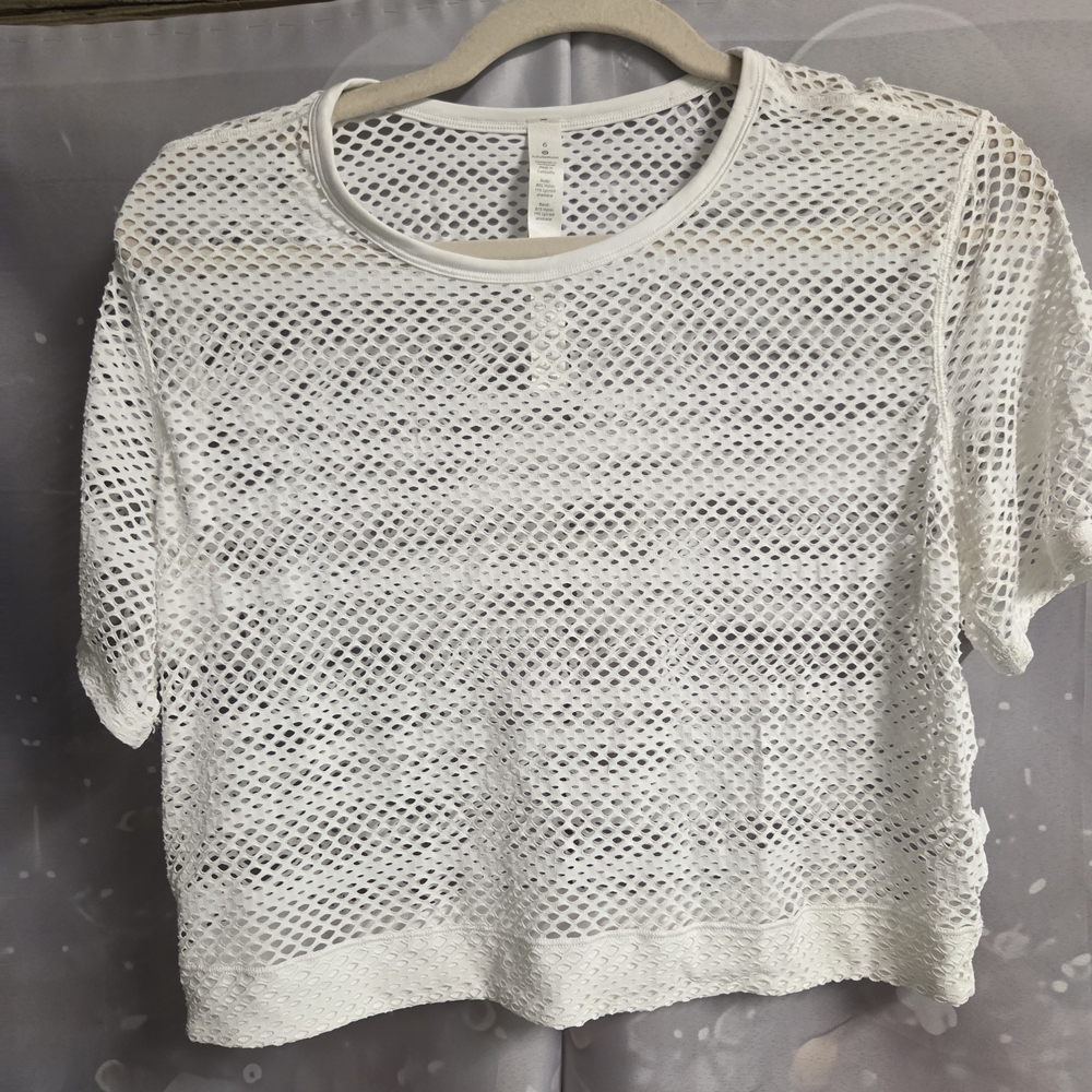 lululemon athletica White Short Sleeve Mesh Top
